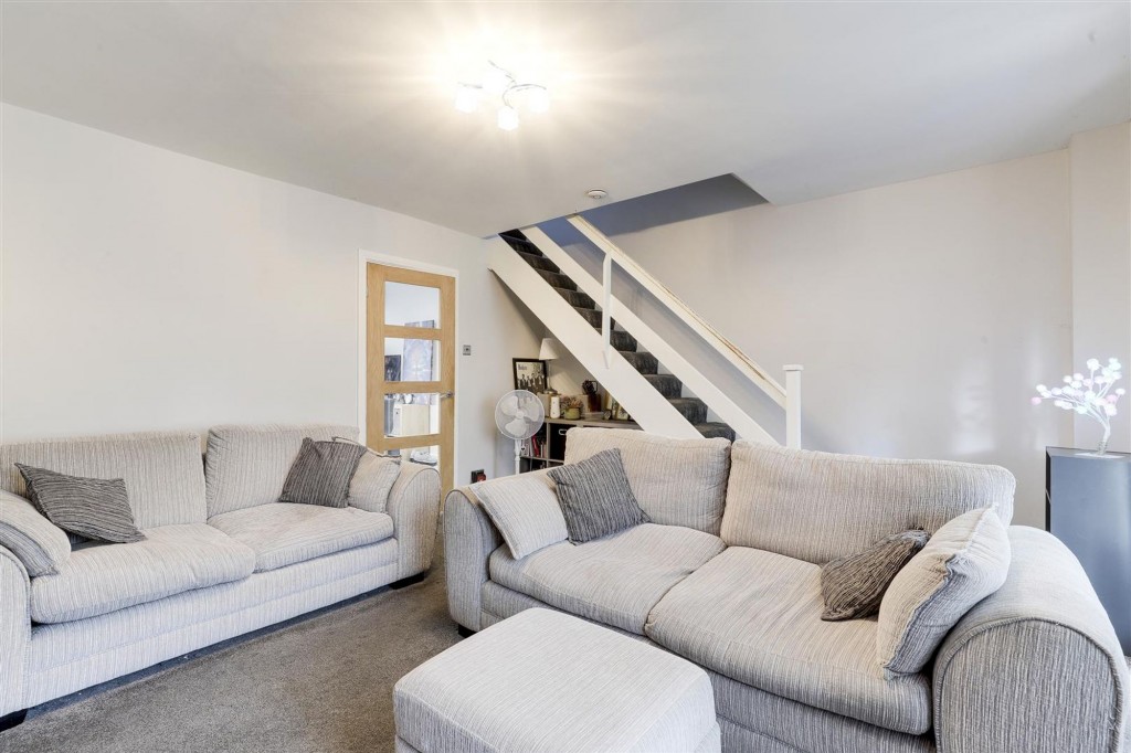 Lodge Farm Lane, Arnold, NG5