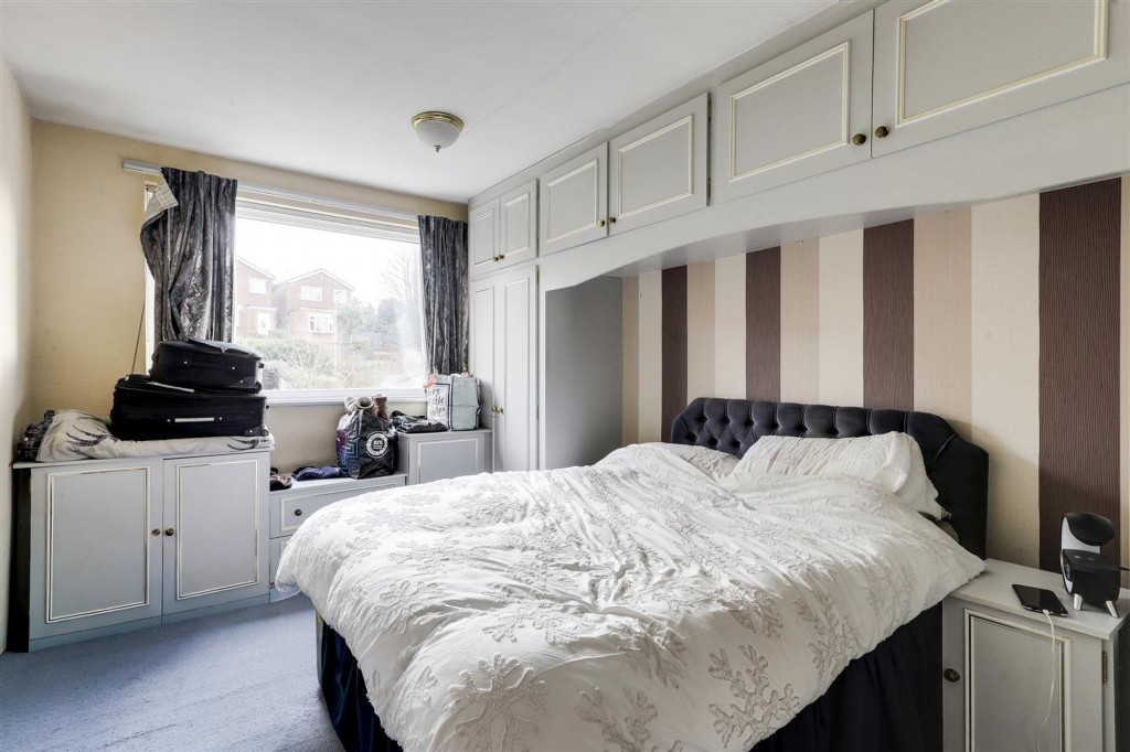 Lodge Farm Lane, Arnold, NG5