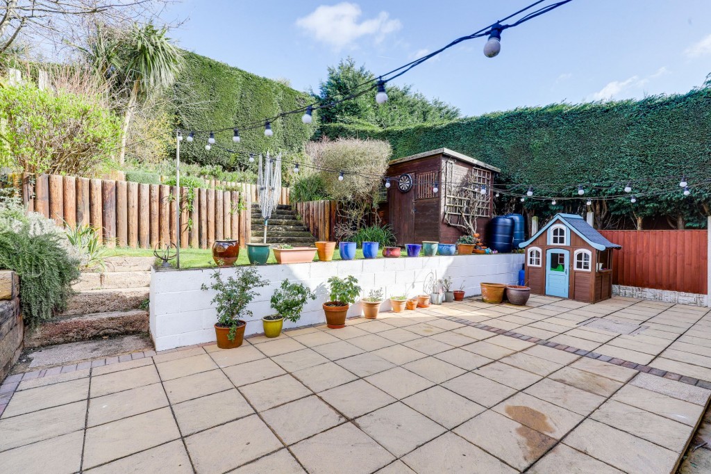 Gardenia Grove, Nottingham, NG3