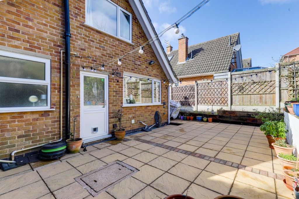 Gardenia Grove, Nottingham, NG3