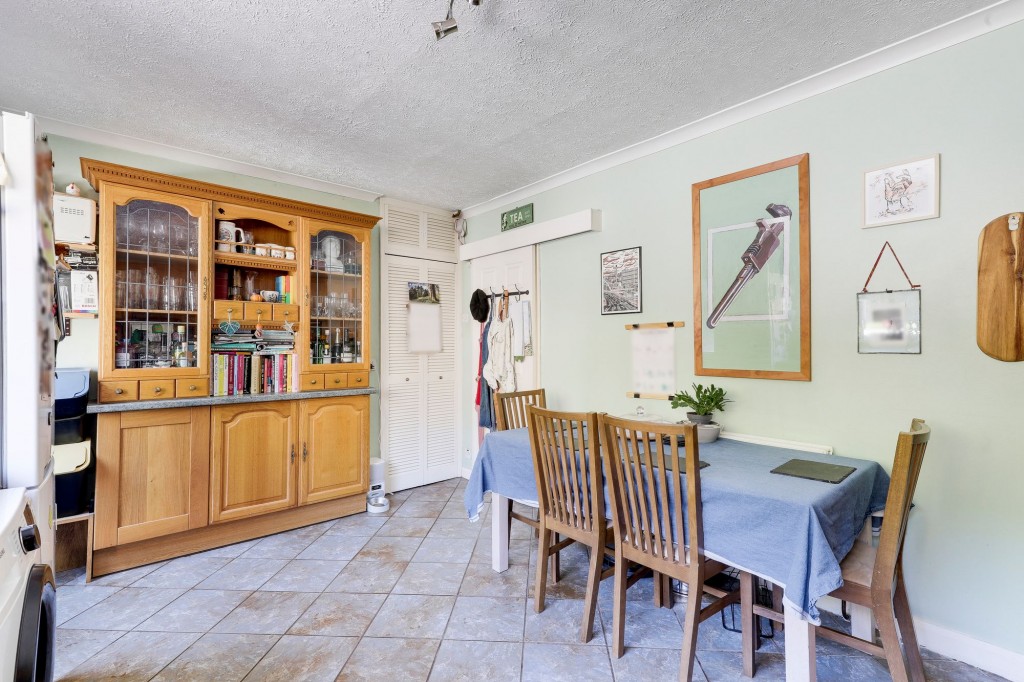 Gardenia Grove, Nottingham, NG3