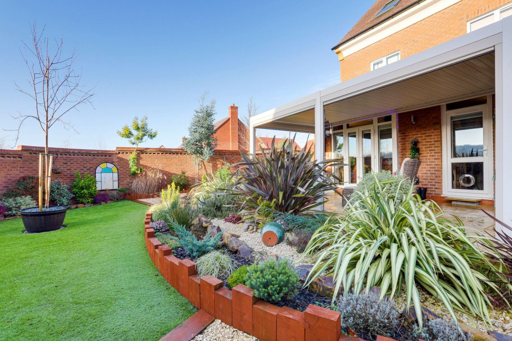 Hallam Drive, Radcliffe-On-Trent, NG12