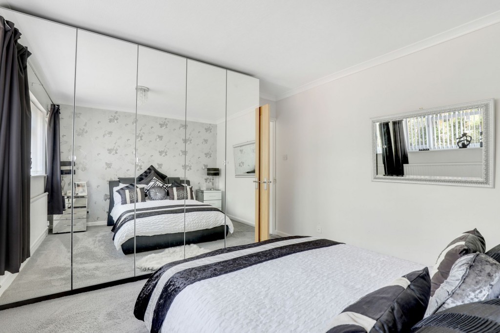 Arnold Lane, Gedling, NG4