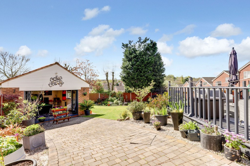 Arnold Lane, Gedling, NG4