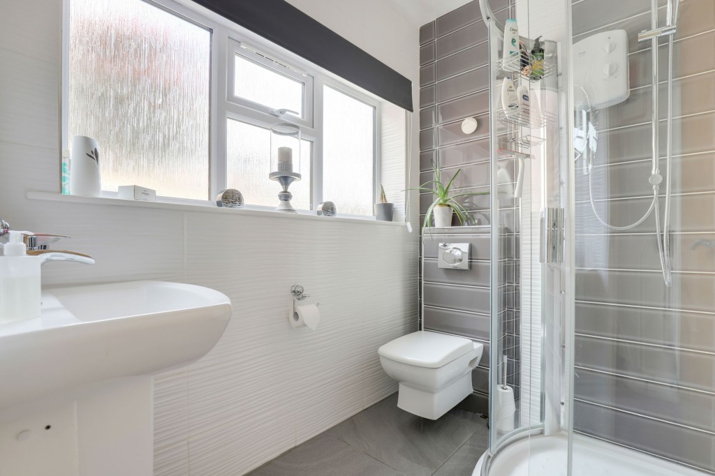 Arnold Lane, Gedling, NG4