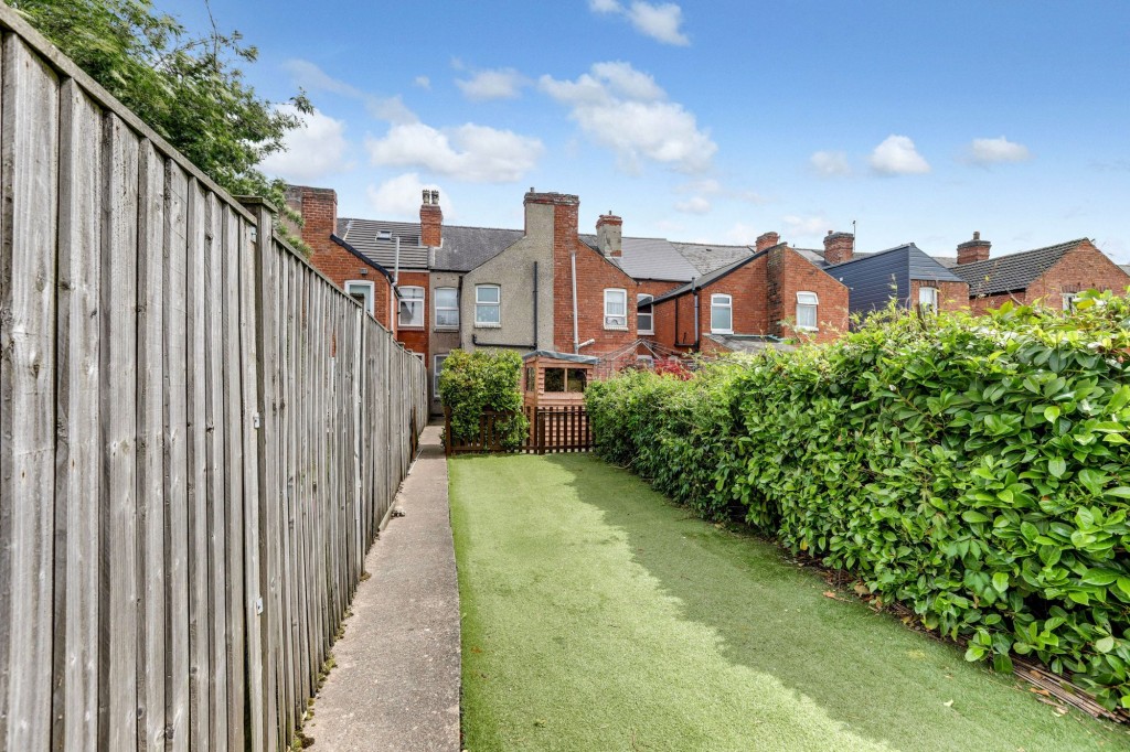Montague Road, Hucknall, NG15