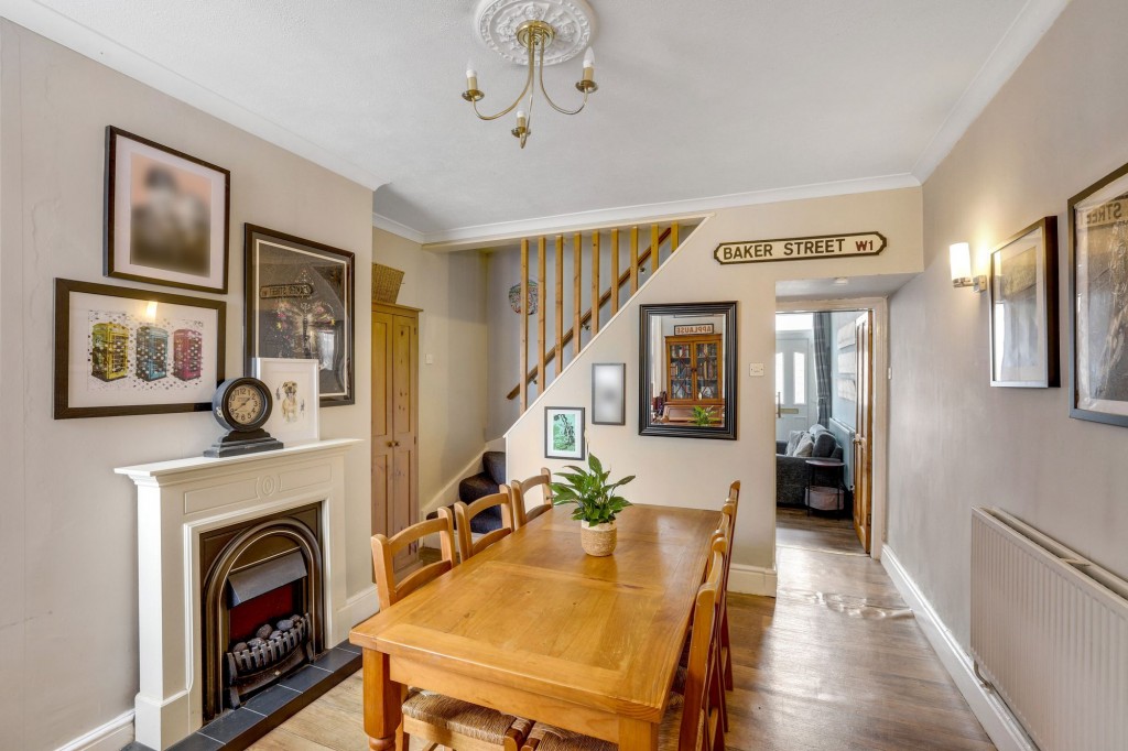 Montague Road, Hucknall, NG15