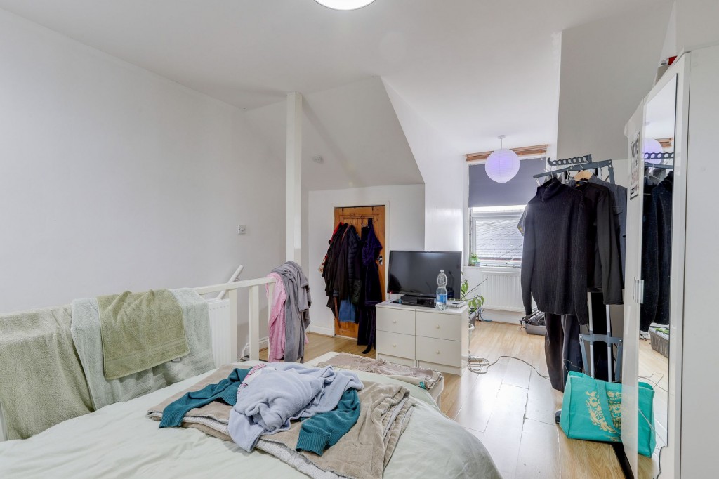 Exeter Road, Nottingham, NG7