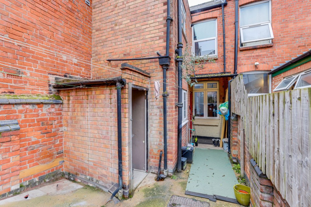 Exeter Road, Nottingham, NG7