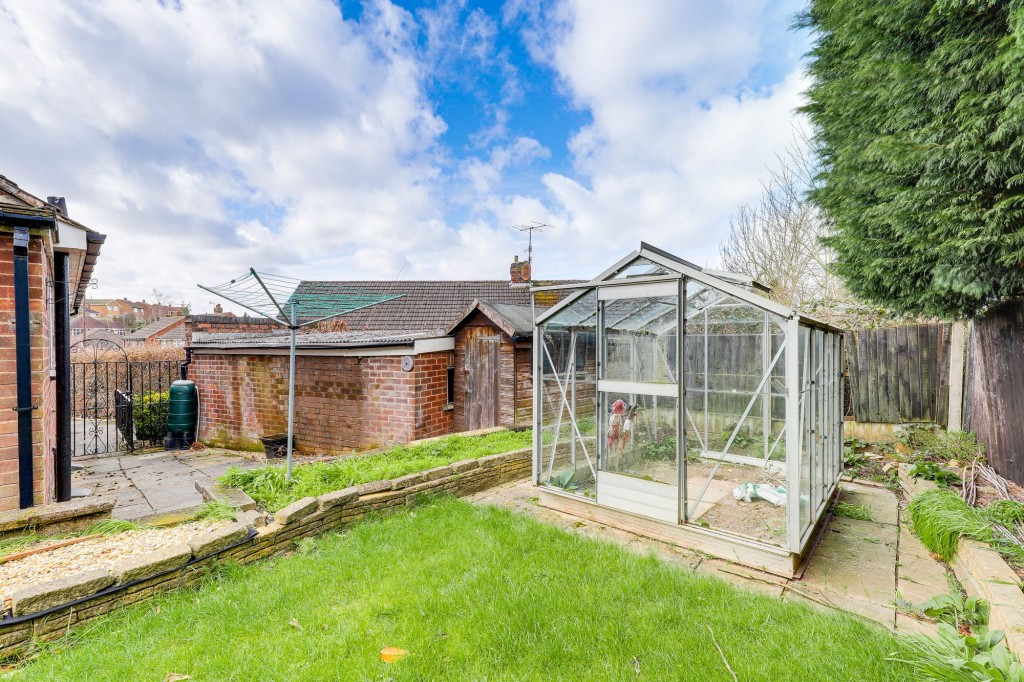 Gresham Gardens, Woodthorpe, NG5