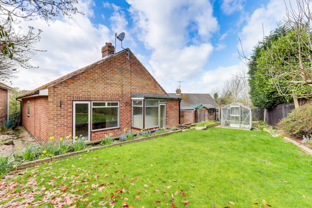 Gresham Gardens, Woodthorpe, NG5