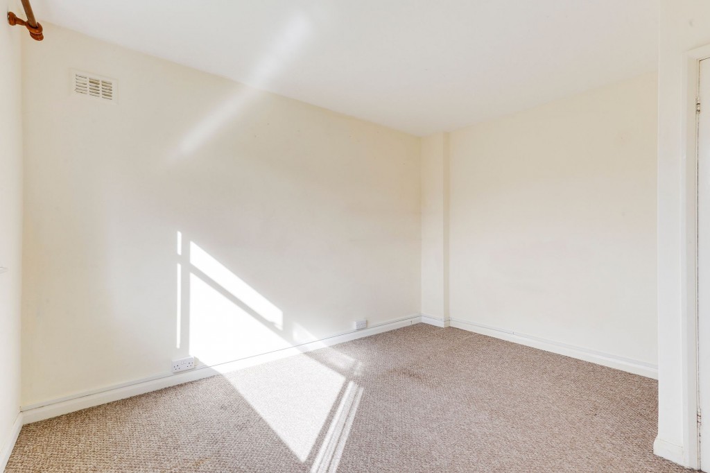 Gresham Gardens, Woodthorpe, NG5