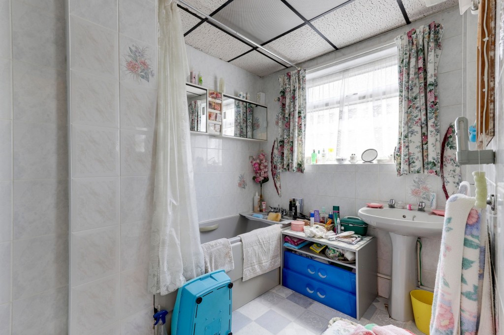 Grange View Road, Gedling, NG4