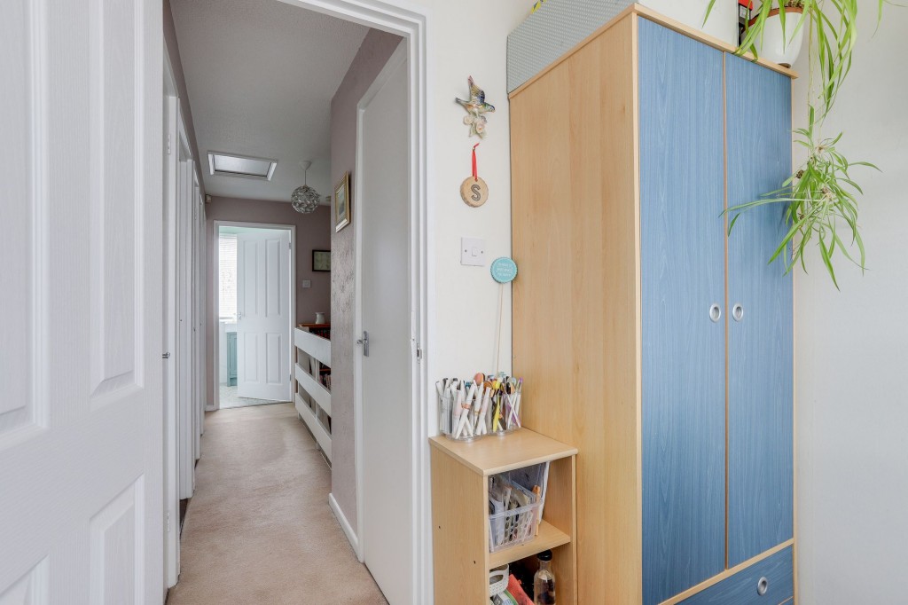 Caporn Close, Nottingham, NG6