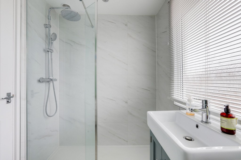 Caporn Close, Nottingham, NG6