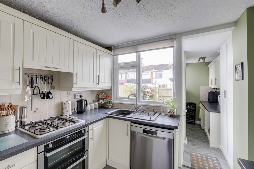 Caporn Close, Nottingham, NG6