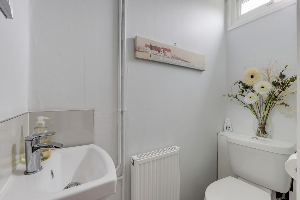 Caporn Close, Nottingham, NG6