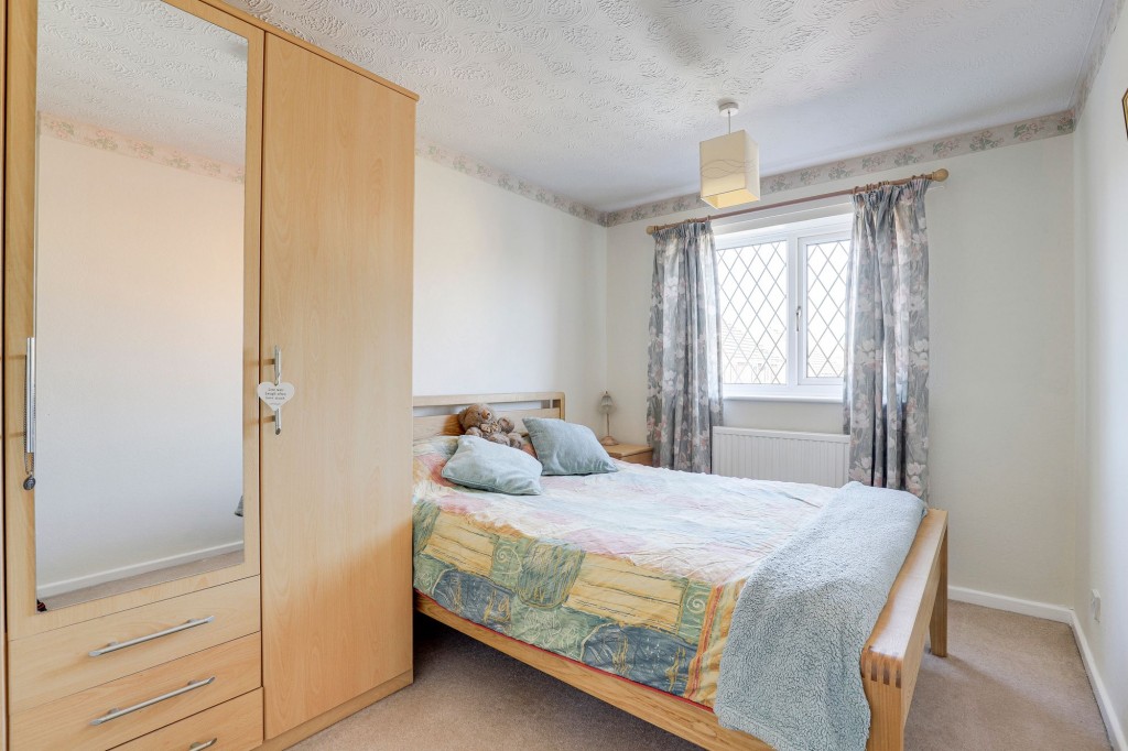 Colindale Gardens, Nuthall, NG16