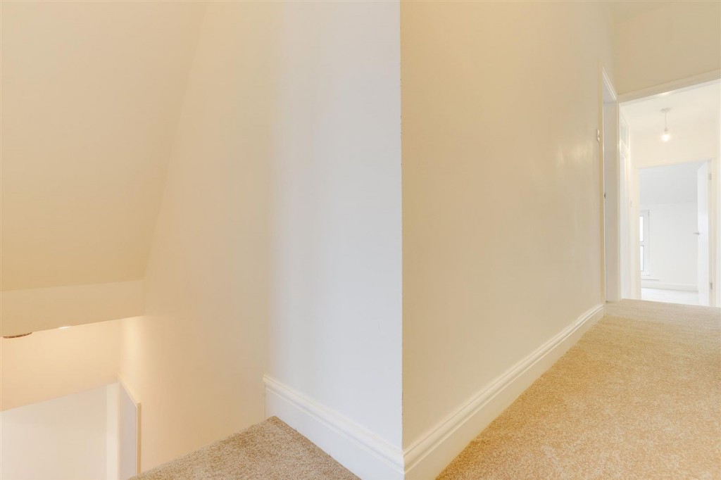 Duke Street, Hucknall, NG15