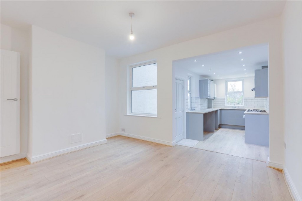 Duke Street, Hucknall, NG15