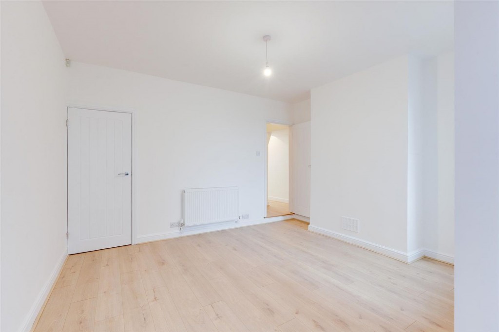 Duke Street, Hucknall, NG15