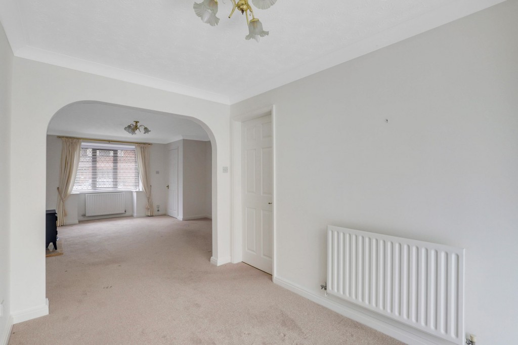 Elgar Drive, Long Eaton, NG10