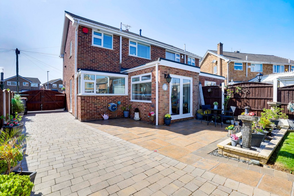 Walk Mill Drive, Hucknall, NG15
