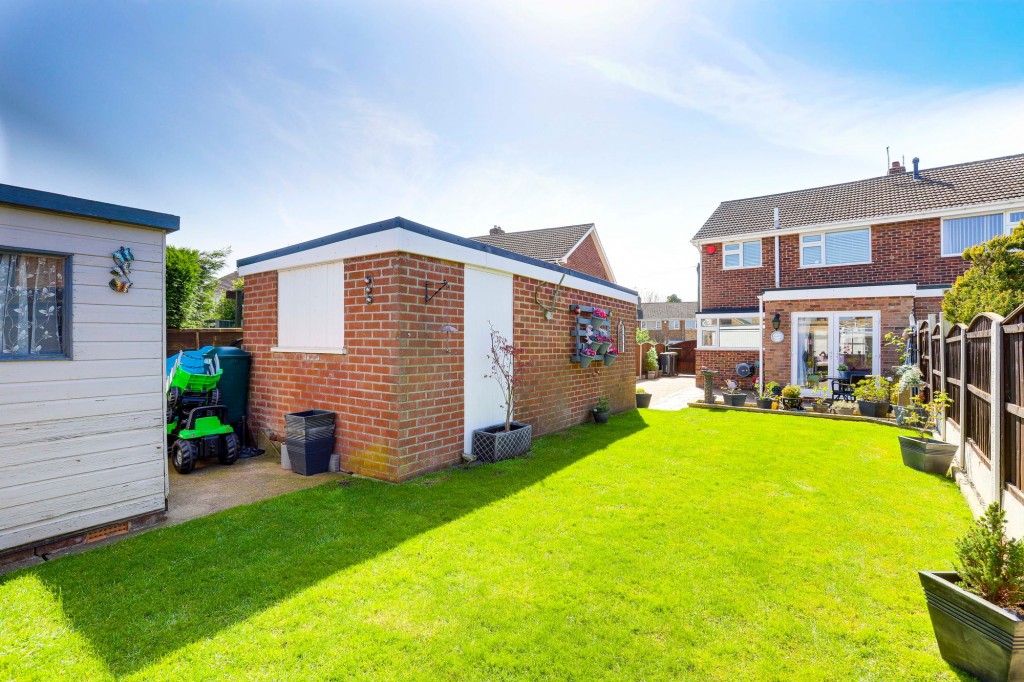 Walk Mill Drive, Hucknall, NG15