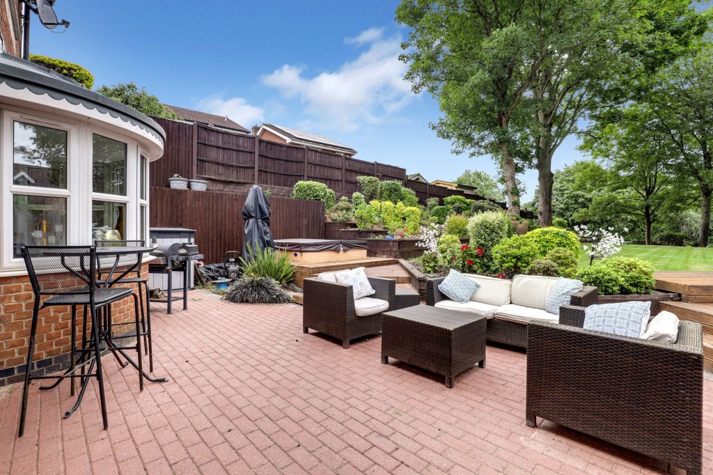 Eden Close, Hucknall, NG15