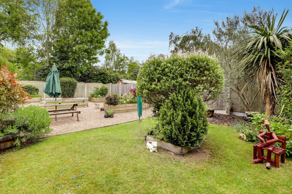 Hanley Avenue, Bramcote, NG9