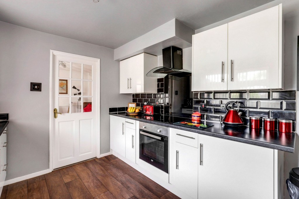Hanley Avenue, Bramcote, NG9