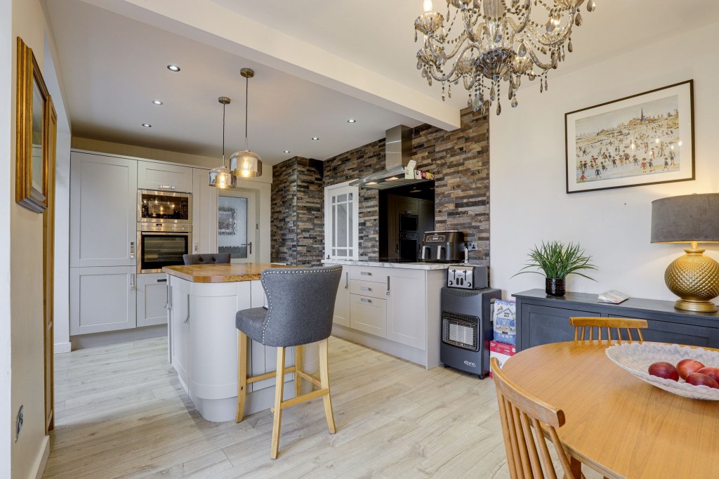 Leivers Avenue, Arnold, NG5