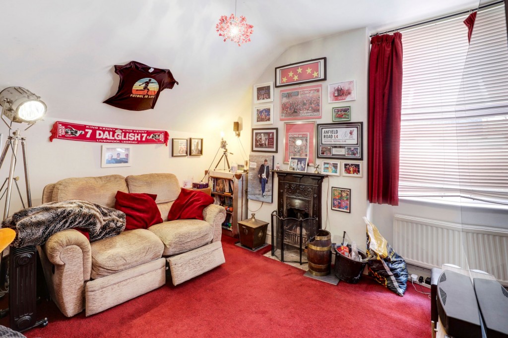 Foxhall Road, Nottingham, NG7