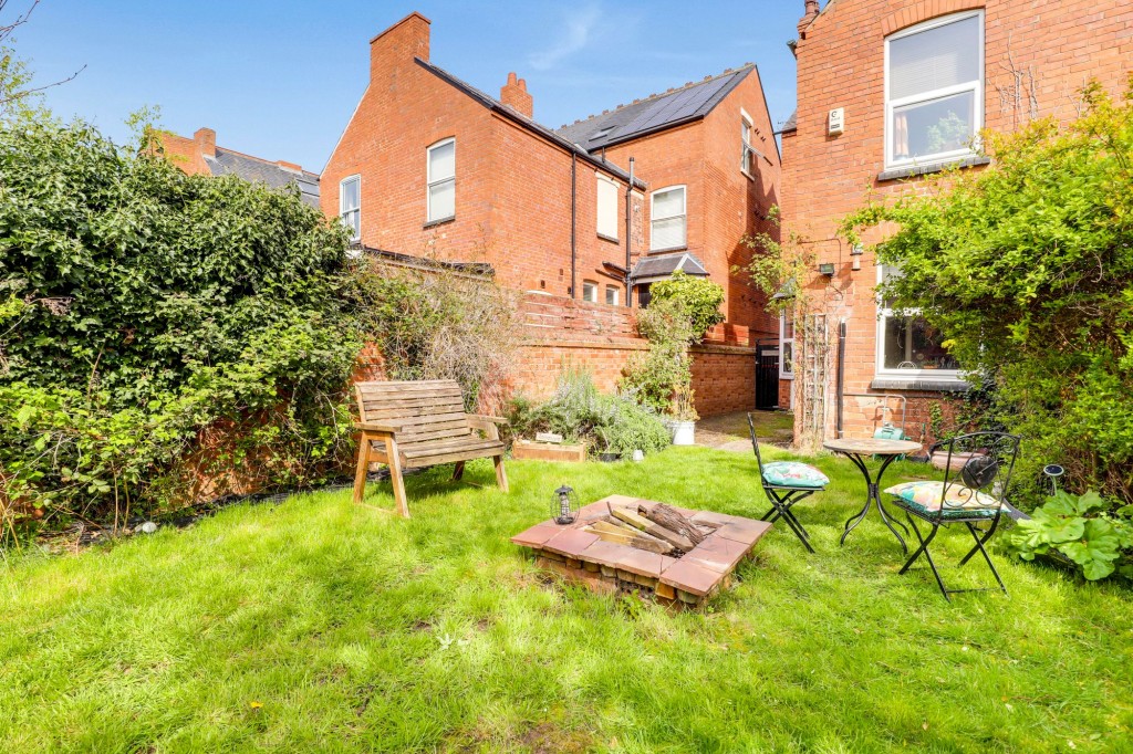 Foxhall Road, Nottingham, NG7