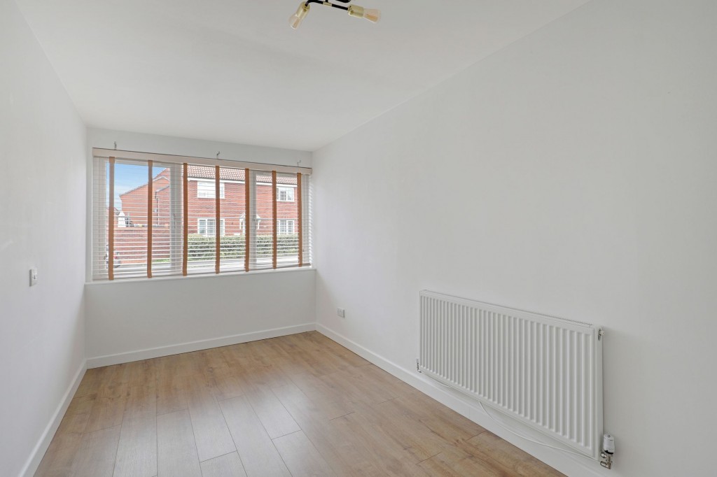 Hurricane Road, Hucknall, NG15