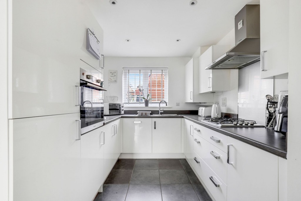 Lupin Close, Edwalton, NG12