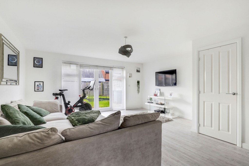Lupin Close, Edwalton, NG12