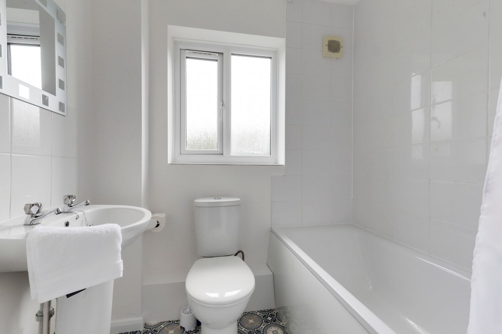 Wicket Grove, Lenton, NG7