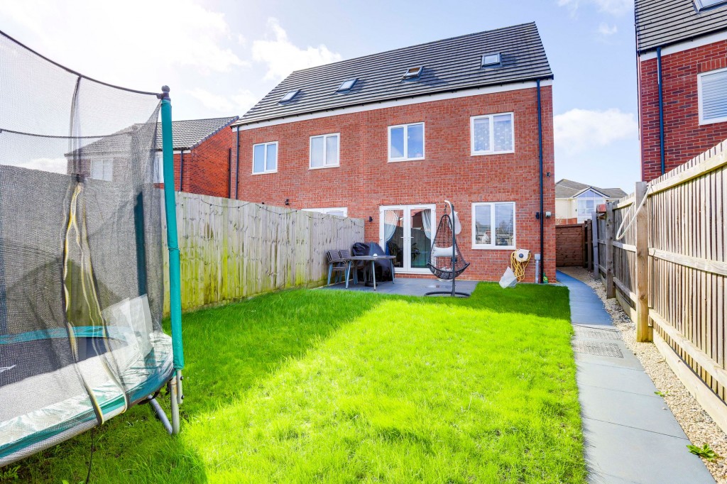 Pennington Way, Hucknall, NG15