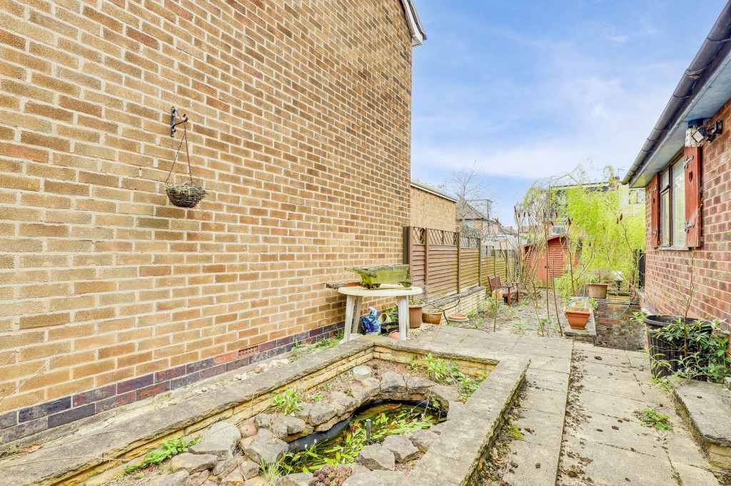 Walsingham Road, Woodthorpe, NG5