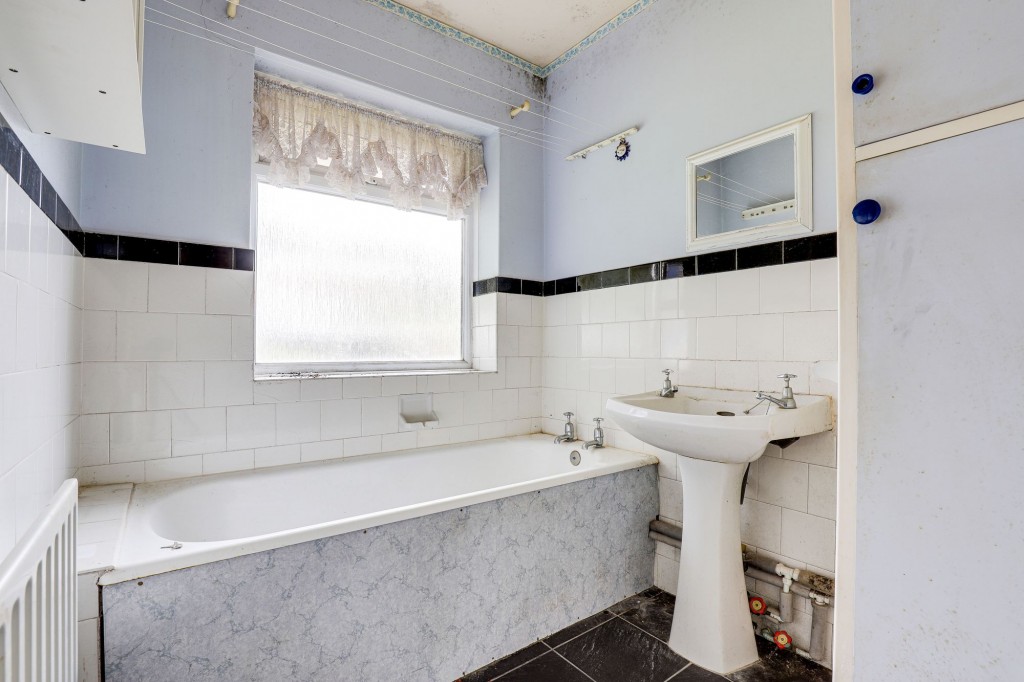 Walsingham Road, Woodthorpe, NG5