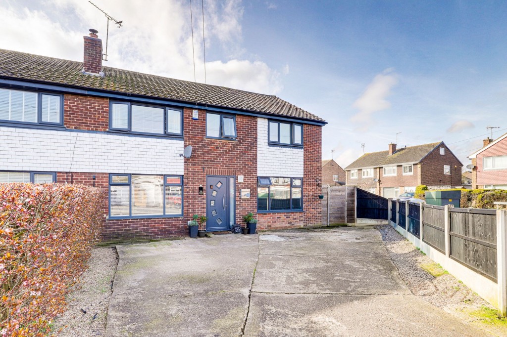Dovedale Avenue, Long Eaton, NG10