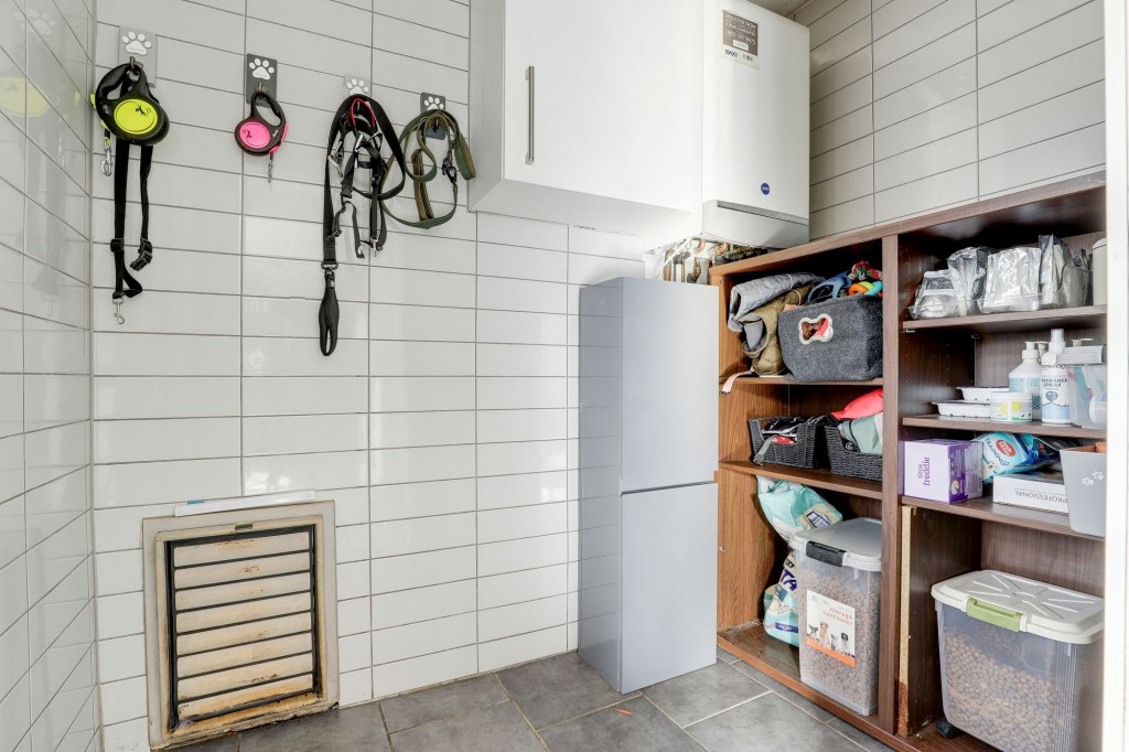 Dovedale Avenue, Long Eaton, NG10