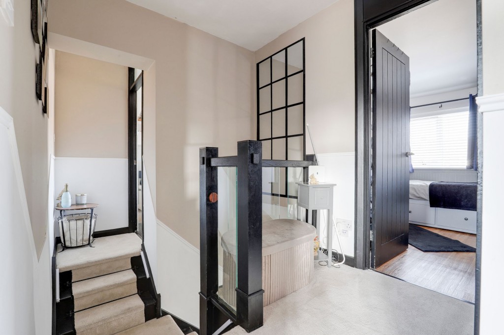 Dovedale Avenue, Long Eaton, NG10