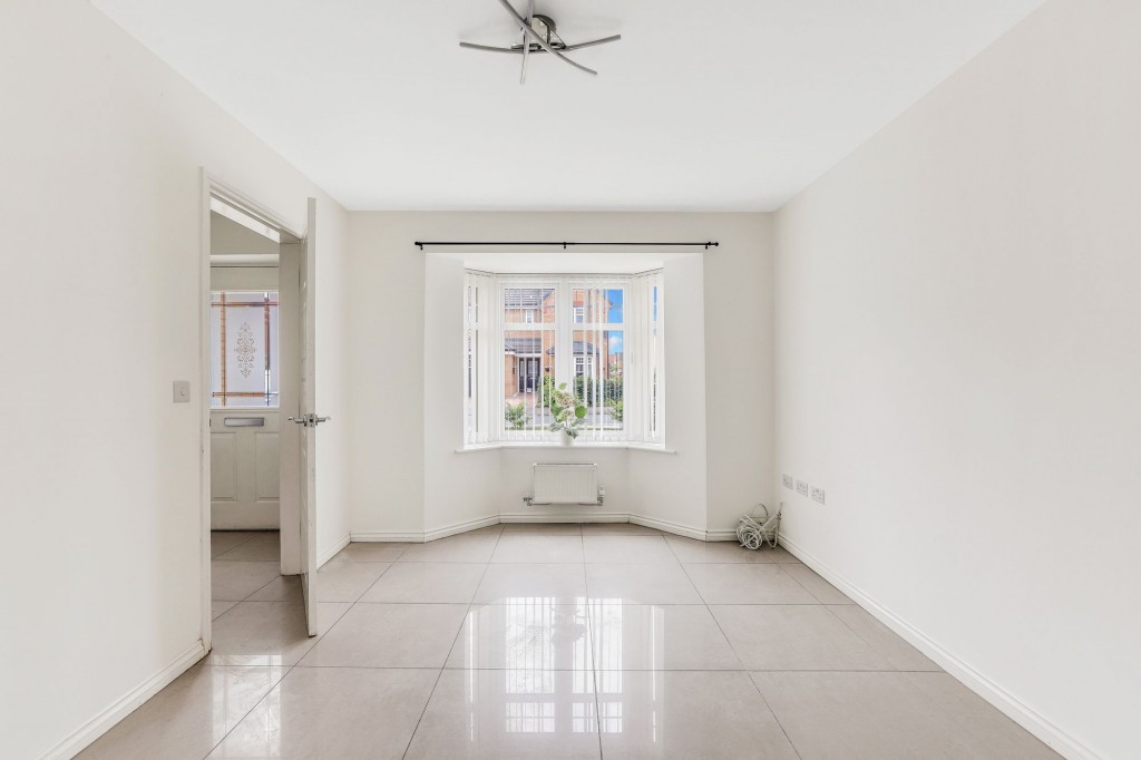 Griffon Drive, Hucknall, NG15