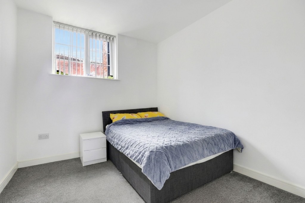 Holland Street, Westbridge House, NG7