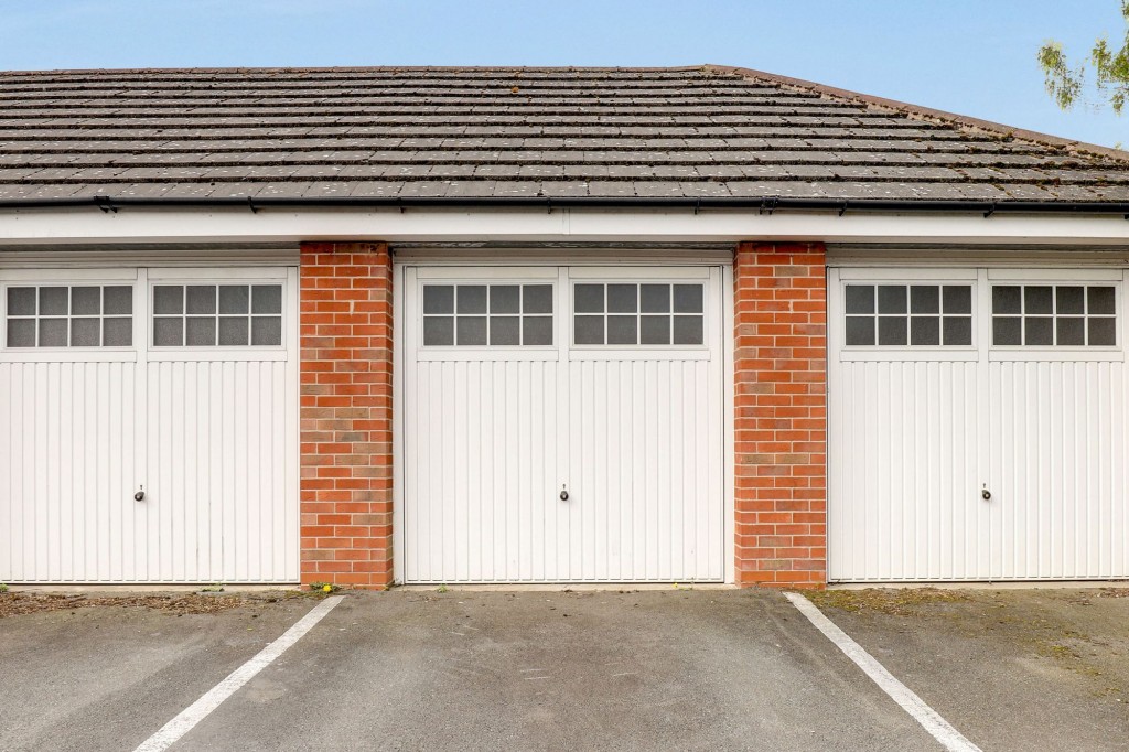 Bessemer Drive, Mansfield, NG18