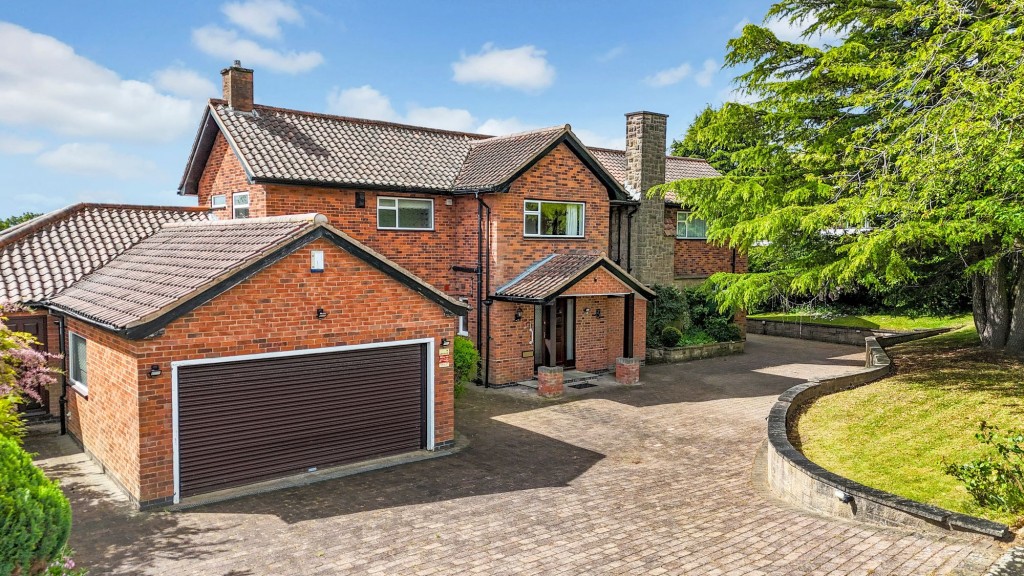 Dormy Close, Bramcote, NG9