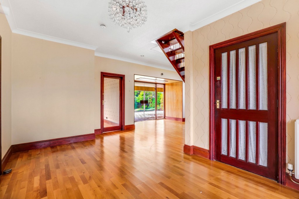 Dormy Close, Bramcote, NG9