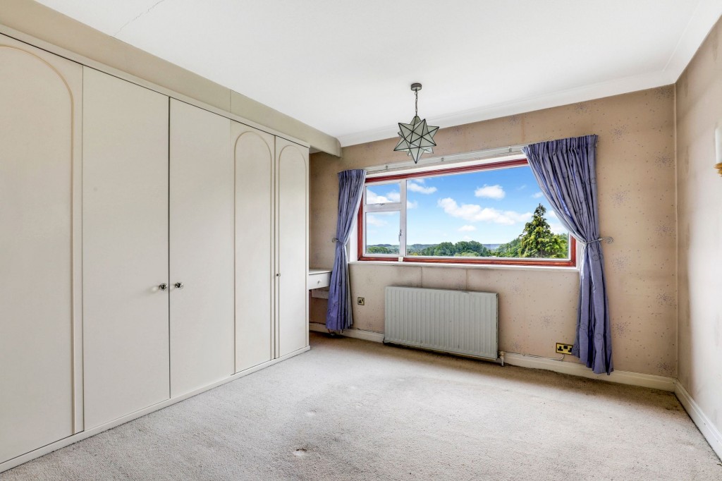 Dormy Close, Bramcote, NG9